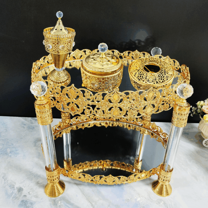 图片1 Oval Four-Pillar Golden Iron Coffee Table with LED Incense Set (QBY-80267)